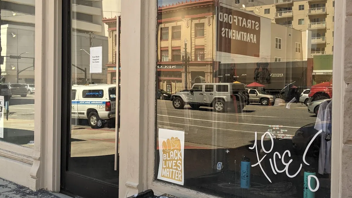 FICE Gallery