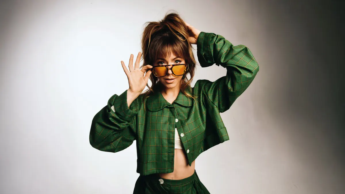 Lindsey Stirling - The Snow Waltz Tour