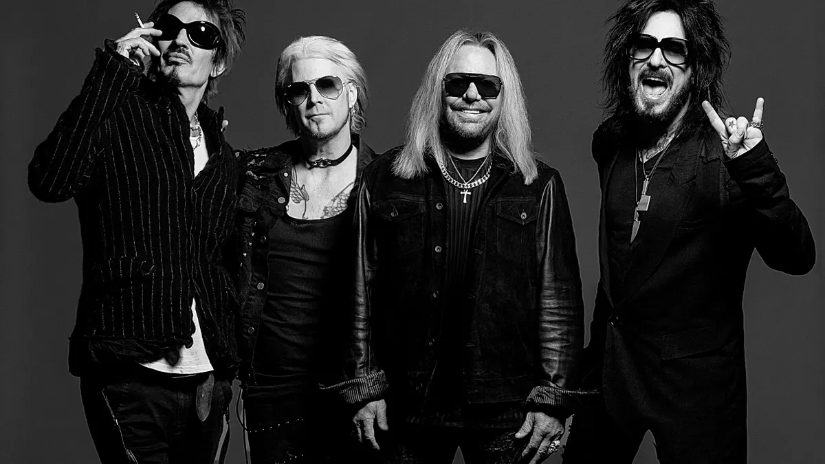 The Return Of The Carnival Of Sins: Mötley Crüe