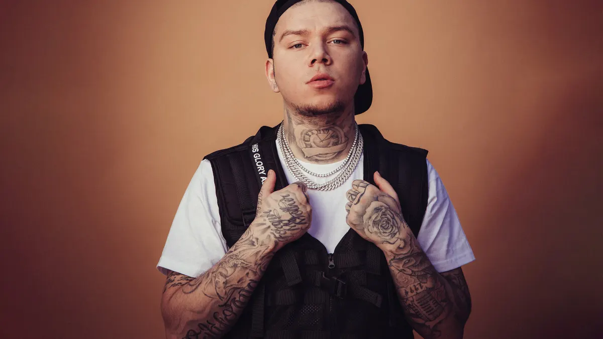 Phora (18+ Event)