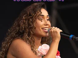 Voces En Bloom