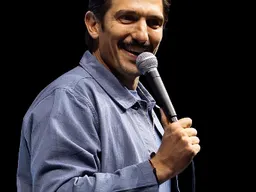 Andrew Schulz