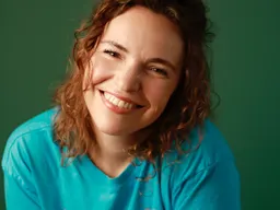 Beth Stelling