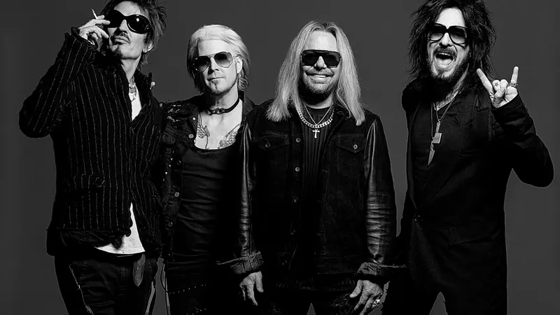 The Return Of The Carnival Of Sins: Mötley Crüe