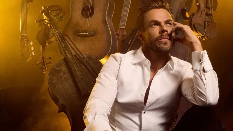 Derek Hough
